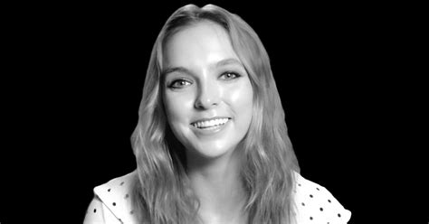 nude jodie comer|Jodie Comer’s Parents Aren’t Thrilled With Her “The White。